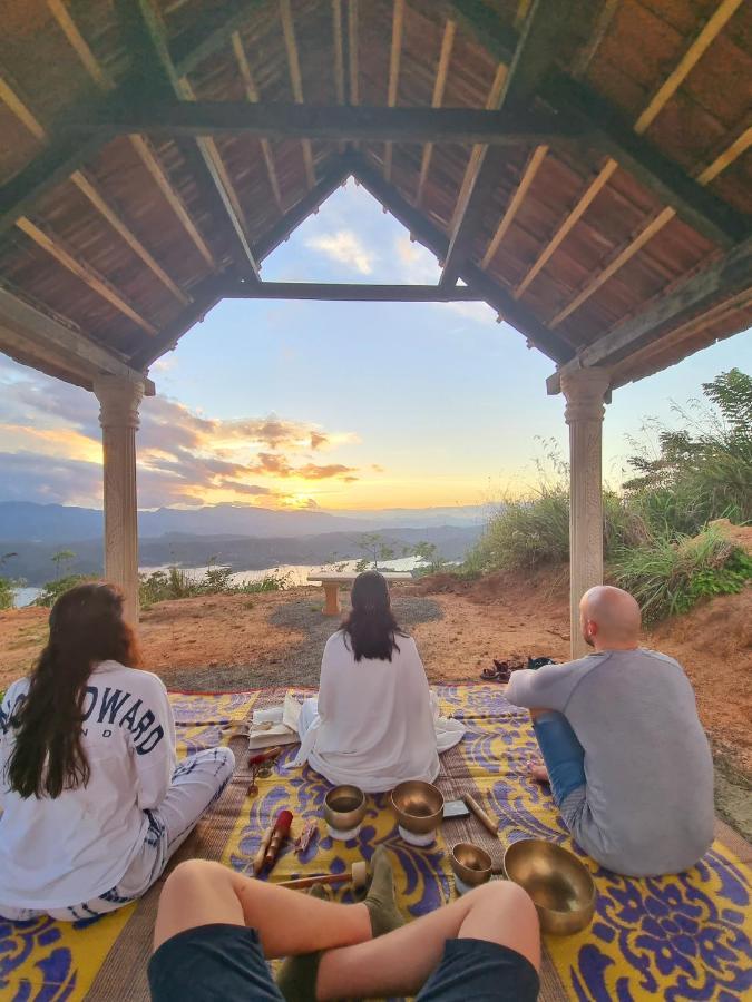 Welikande Yoga Retreats Hotel Дигана Екстериор снимка