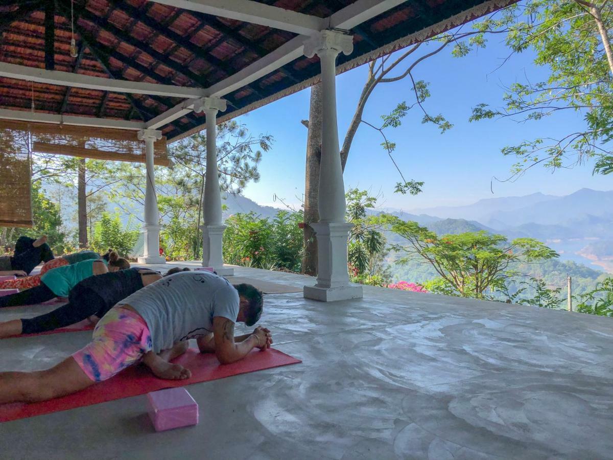Welikande Yoga Retreats Hotel Дигана Екстериор снимка